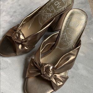 DV metallic chunky heels